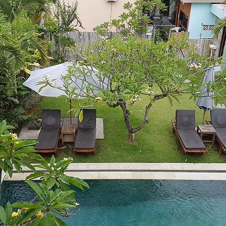 Koming Guest House Canggu  Ngoại thất bức ảnh