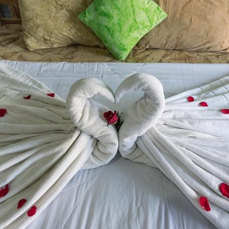 Koming Guest House Canggu  Ngoại thất bức ảnh