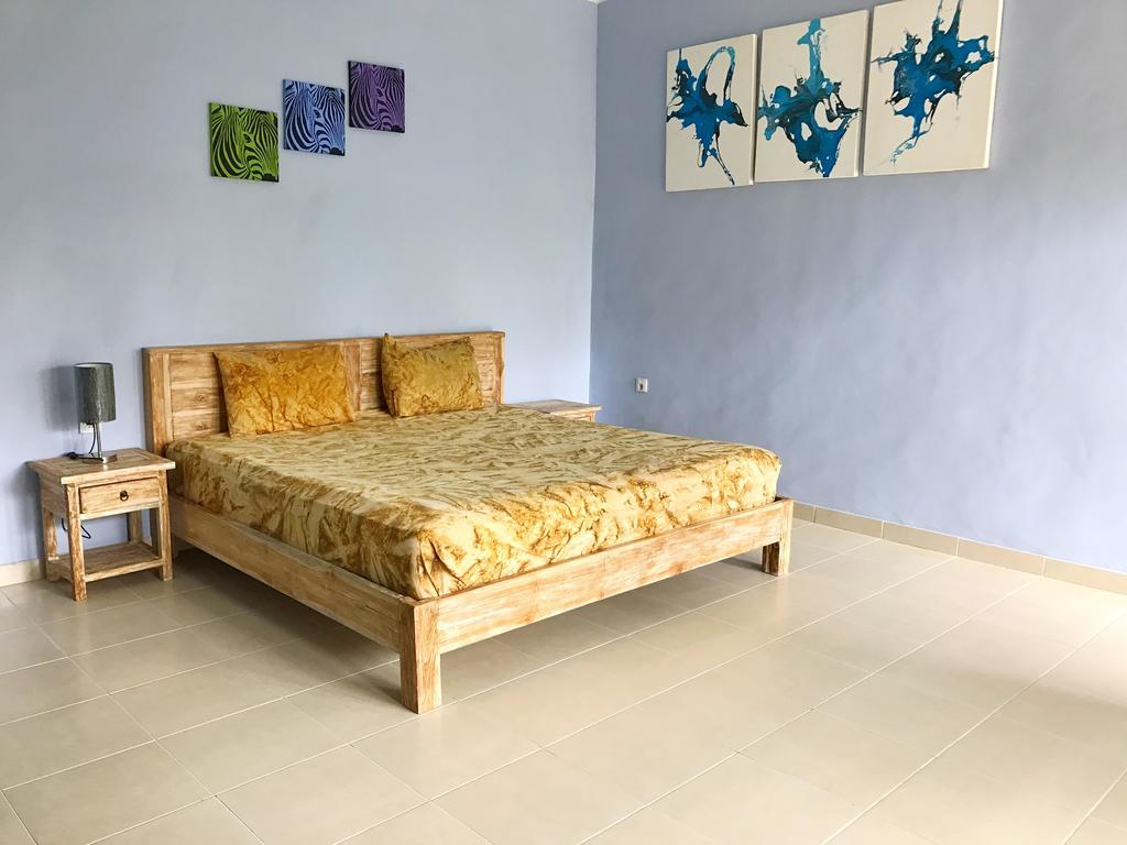 Koming Guest House Canggu  Ngoại thất bức ảnh