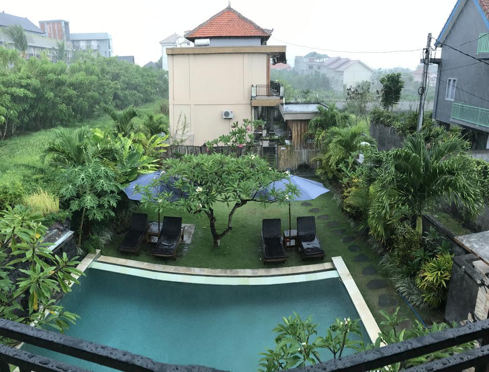 Koming Guest House Canggu  Ngoại thất bức ảnh