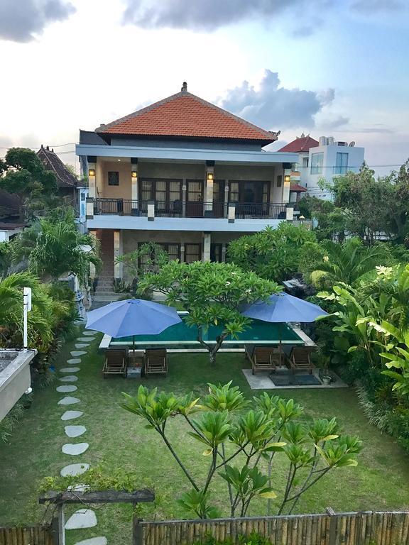 Koming Guest House Canggu  Ngoại thất bức ảnh