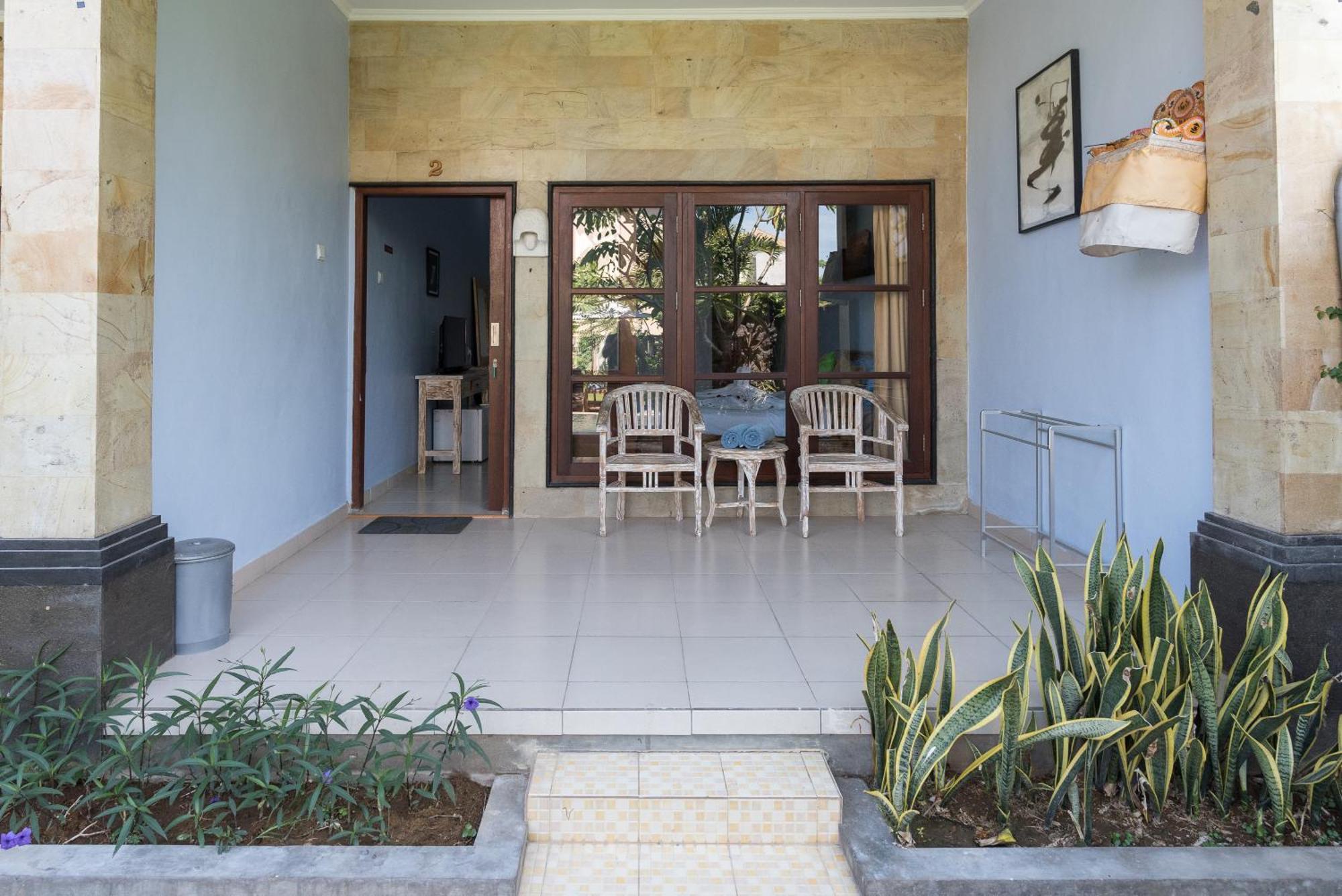 Koming Guest House Canggu  Ngoại thất bức ảnh