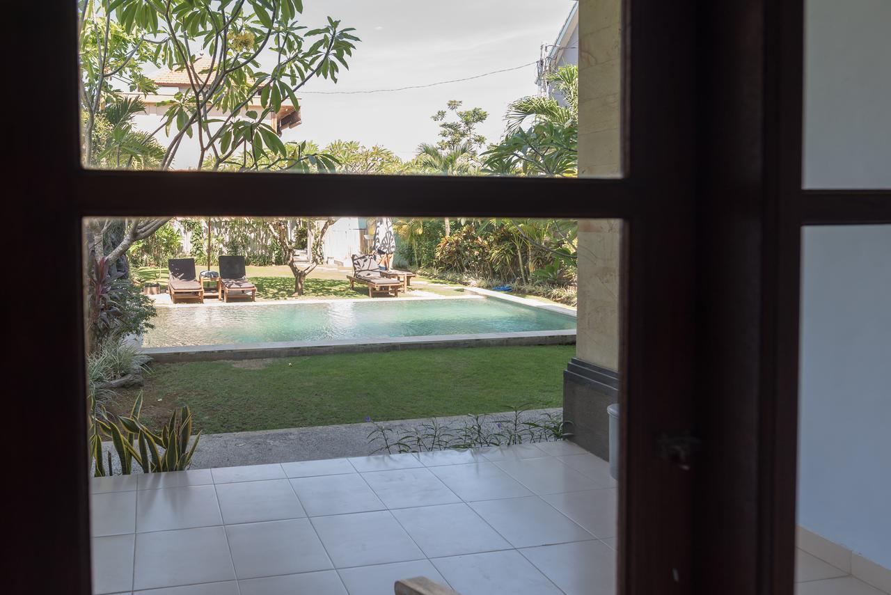 Koming Guest House Canggu  Ngoại thất bức ảnh