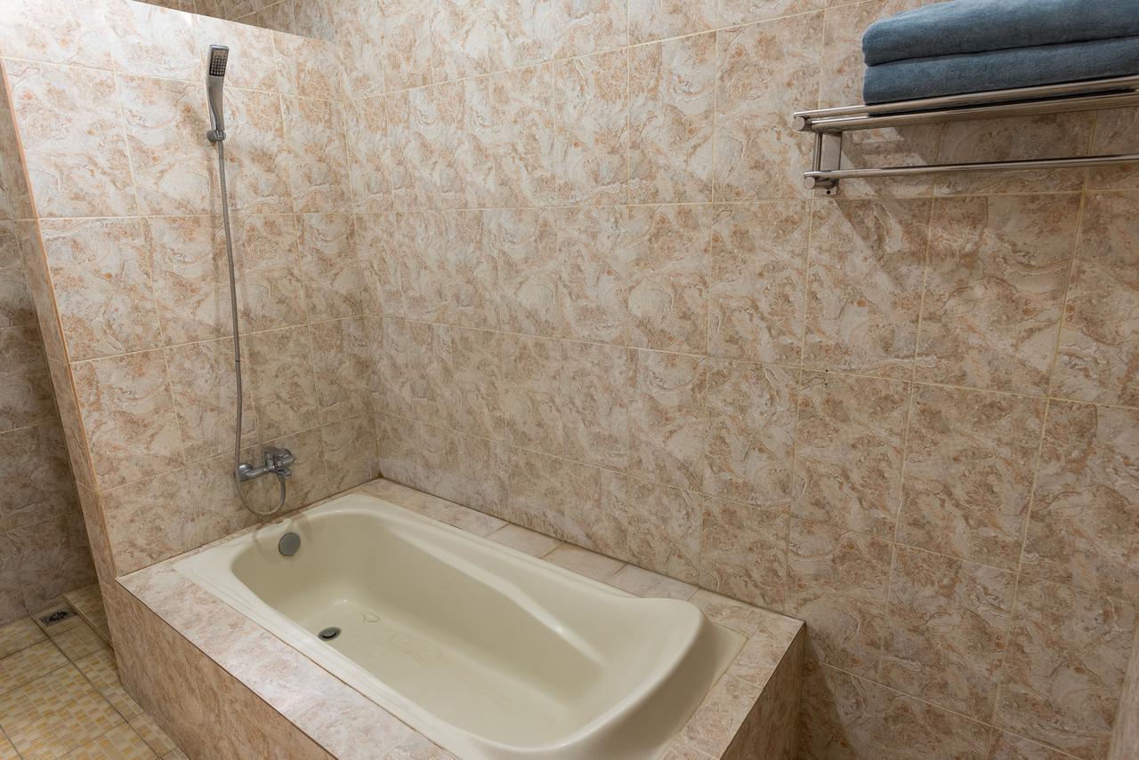 Koming Guest House Canggu  Ngoại thất bức ảnh